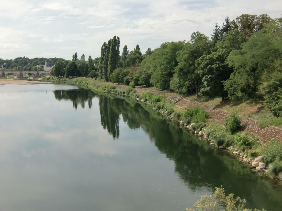 Git'appart Au Bord De Loire Apartment